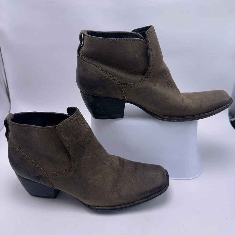 Born Rachelle Brown‎ Leather Western Ankle Booties Women's Size 8 W21354 Square